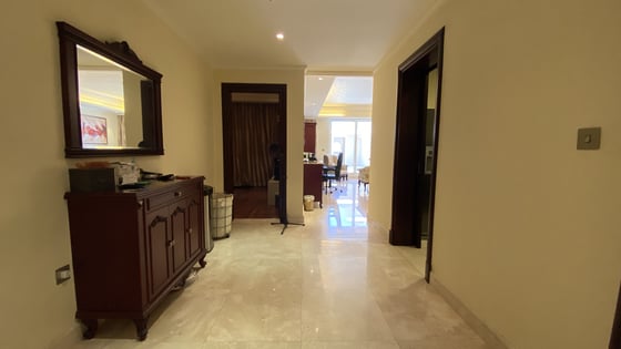 Fully furnished corner apartment on Palm Jumeirah, picture 18