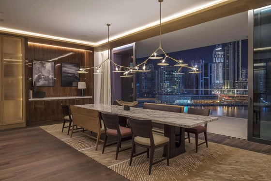 Waterfront serviced apartment in Downtown Dubai hotel residence, picture 9