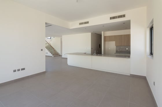 EXCLUSIVE | Family, garden villa in Dubai Hills Estate, picture 1