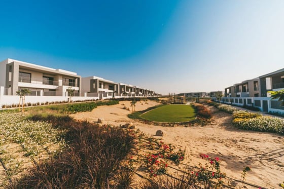 EXCLUSIVE | Family, garden villa in Dubai Hills Estate, picture 14