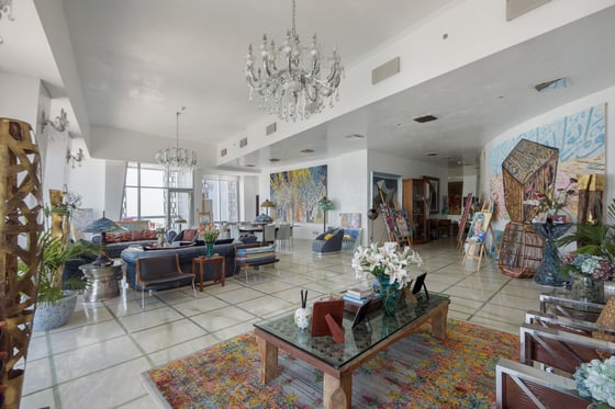 Palm view luxury penthouse apartment in Dubai Marina, picture 2