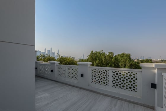 Unique Luxury Maisonette Villa in Emirates Hills., picture 28