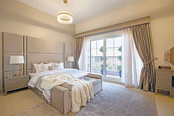 Luxury villa in family-friendly community in Nad Al Shiba Third, picture 4