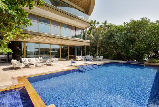 Exclusive Resale of the Sweden Bentley Palace Show Villa, picture 28