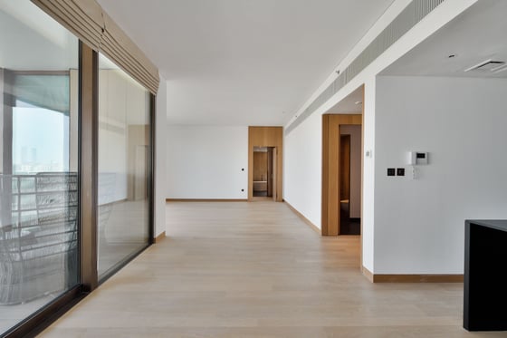 Modern Apartment in Serviced Jumeirah Bay Island Residence, picture 3