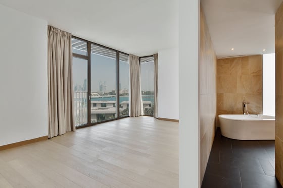 Modern Apartment in Serviced Jumeirah Bay Island Residence, picture 11