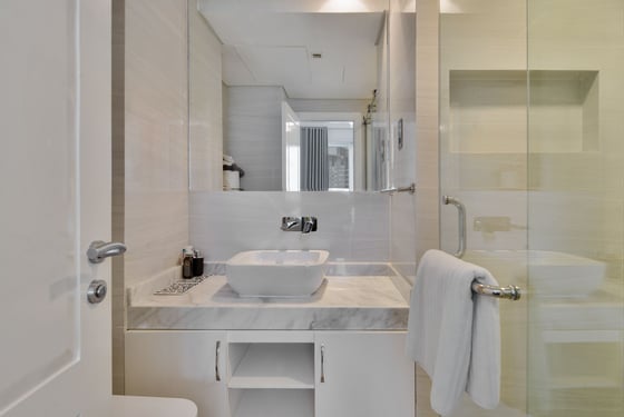 Upgraded Fully-Furnished 3Bedroom + Maids with the best Sunset Views, picture 9