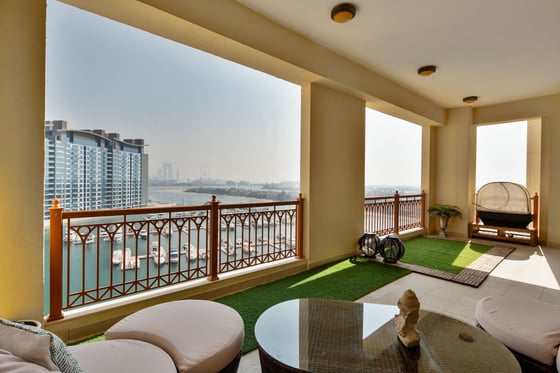 Upgraded Fully-Furnished 3Bedroom + Maids with the best Sunset Views, picture 1