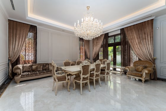 Upgraded Luxury Villa with Private Pool in Al Barari., picture 4