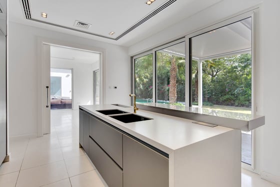 Exclusive family villa in The Nest, picture 32