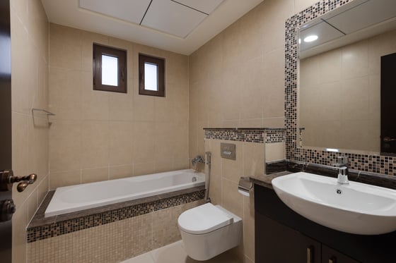Beachfront Luxury Villa in Five-Star Palm Jumeirah Residence, picture 11