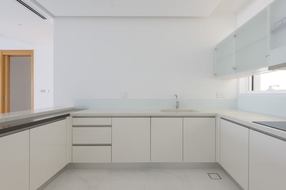 Exclusive 4 Bedroom - Full Sea View, picture 6