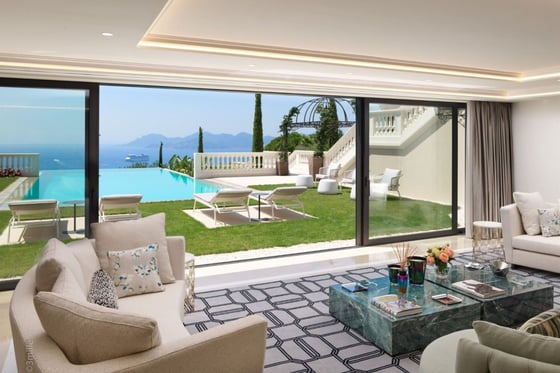 Cannes, Provence-Alpes-Cote D&#039;Azur, 06400 France, picture 3