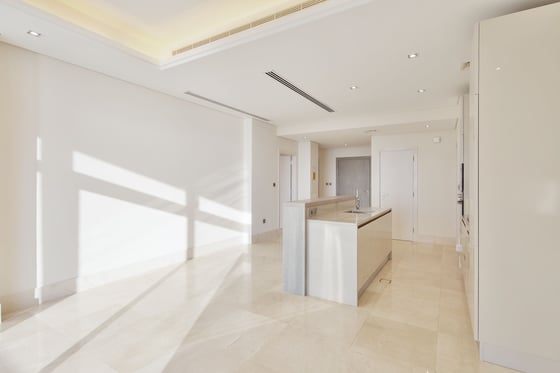 Stunning Sea View Apartment | Palm Jumeirah, picture 2