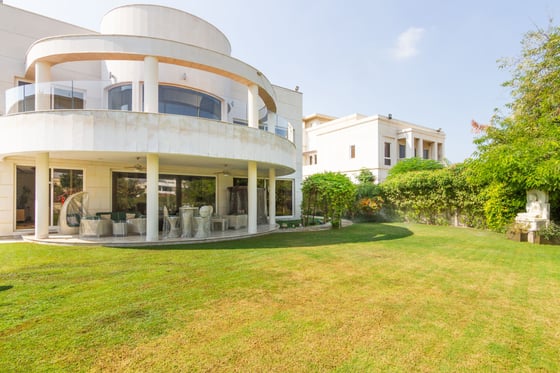 Golf Course Mansion Villa with Skyline Views, picture 39