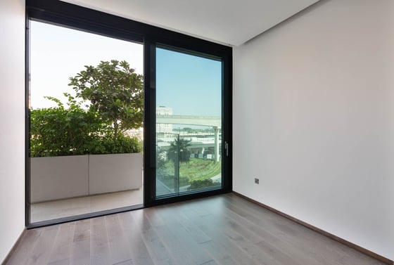Sea view apartment in serviced Palm Jumeirah residence, picture 10