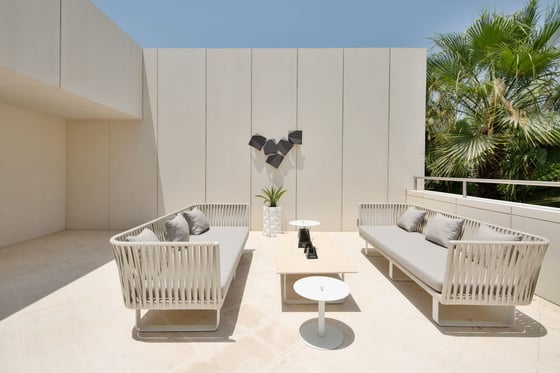 Exquisite Quality Apartment Resale on Palm, picture 27