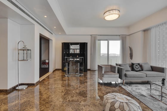 Deluxe Apartment with Panoramic Views on Palm Jumeirah, picture 7