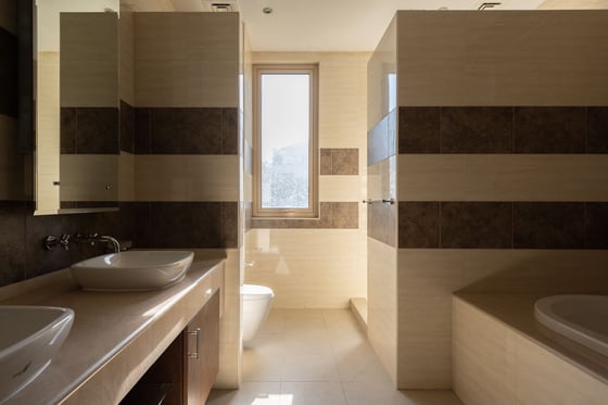 Luxury Family Villa with Private Pool in Al Barari, picture 19