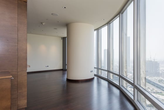 Rare to find Large 3 Bedroom Apartment with DIFC and Sea Views., picture 3
