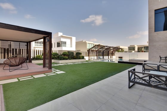 Designer Villa with Luxury Amenities in Dubai Hills Estate, picture 38