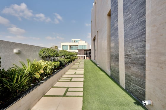 Designer Villa with Luxury Amenities in Dubai Hills Estate, picture 37