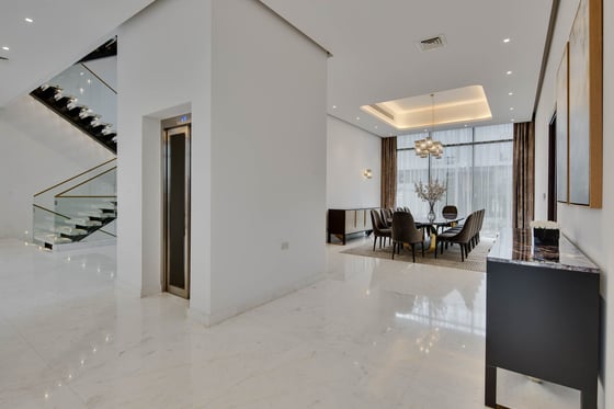 Designer Villa with Luxury Amenities in Dubai Hills Estate, picture 12