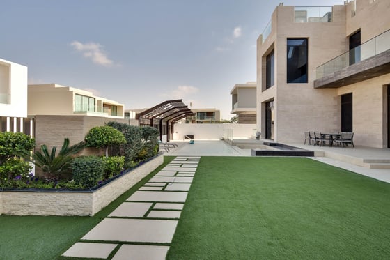 Designer Villa with Luxury Amenities in Dubai Hills Estate, picture 40