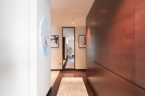 Fully furnished luxury apartment in Burj Khalifa, picture 13