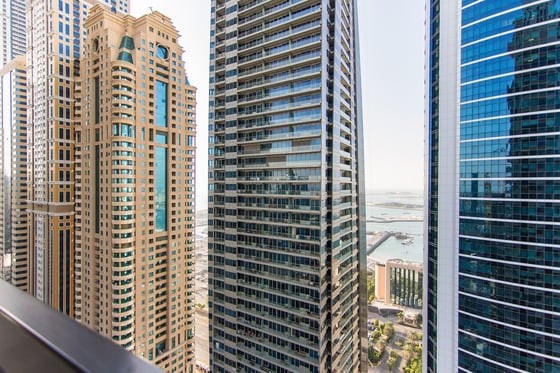 Al Seef Tower, picture 1