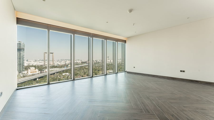 Modern apartment in Zaabeel with spacious layout, picture 1