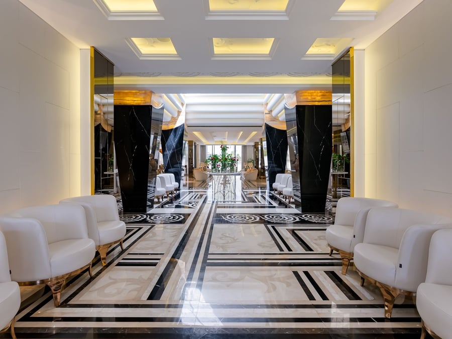 Bespoke Vastu-Compliant Mansion in Emirates Hills, picture 1