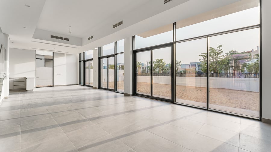 Brand new villa in Al Furjan with spacious layout, picture 1
