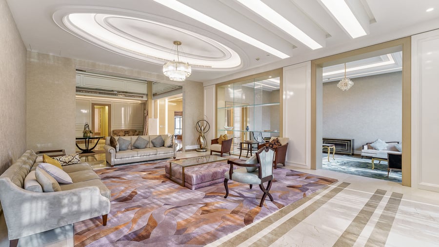 Extraordinary Lake View Mansion in Emirates Hills, picture 1