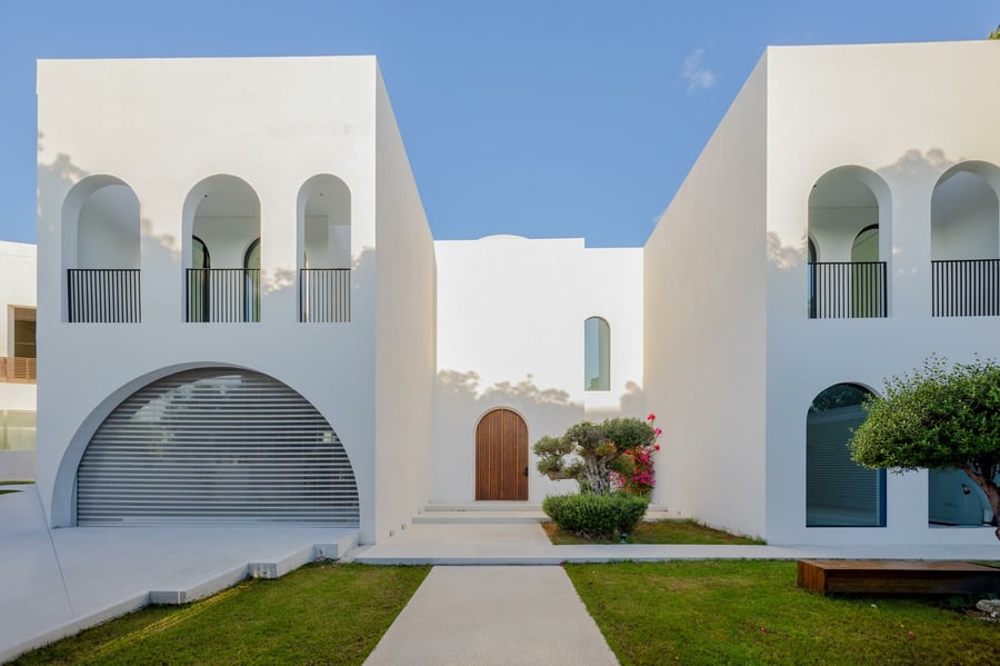 Greek inspired | Brand New | Private Courtyard, picture 1