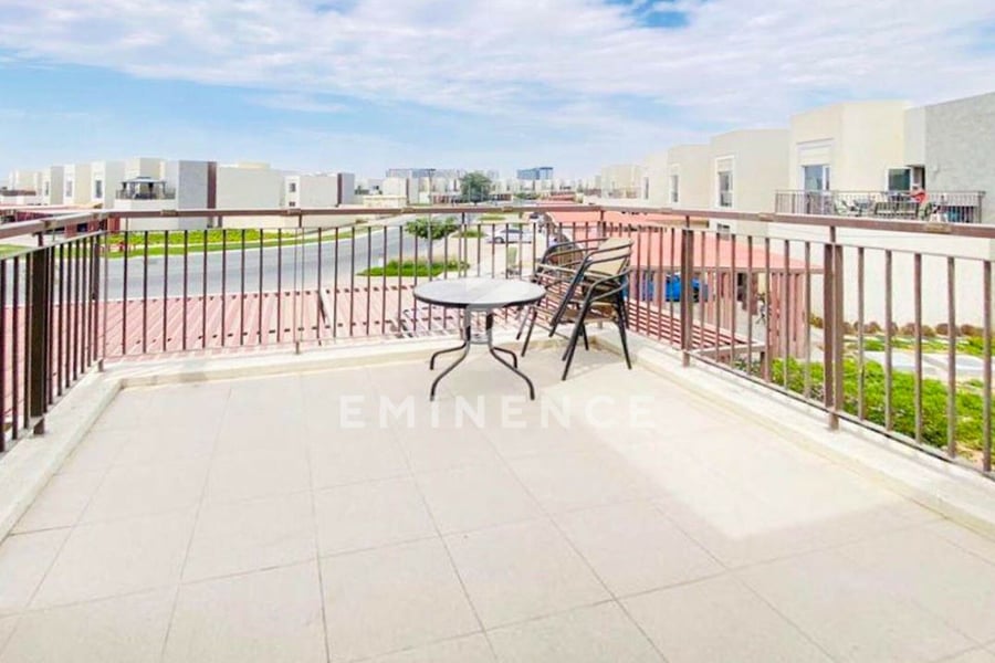 VACANT | PRIME LOCATION | COMMUNITY VIEW, picture 1