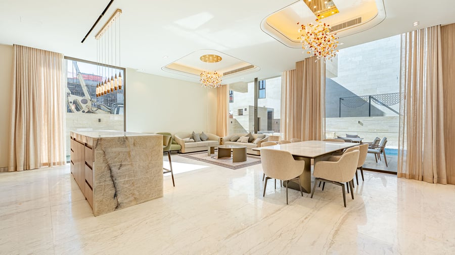 Luxurious villa in Dubai South with premium finishes, picture 1