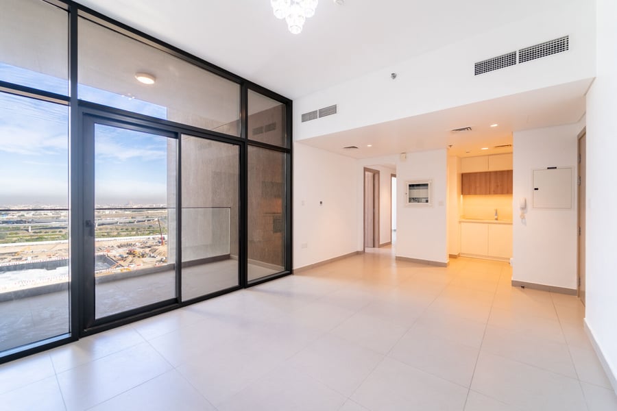 High Floor | Huge Balcony | Community Views, picture 1