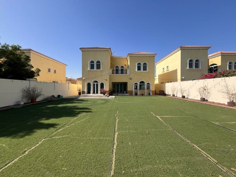 Internal | Landscaped | Away From Cables | Vacant, picture 1