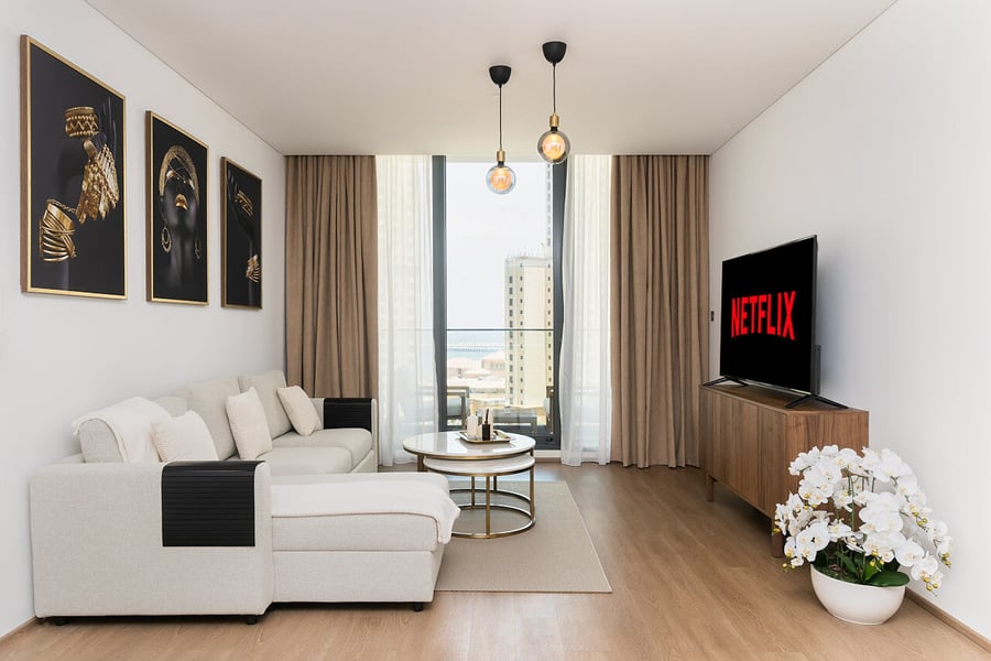 PARTIAL SEA VIEW | FULLY FURNISHED | VACANT, picture 1