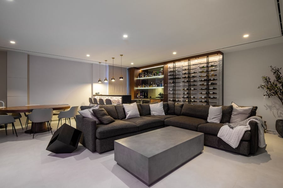 Lounge bar