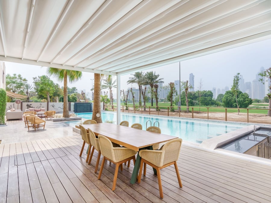 Lakes villa