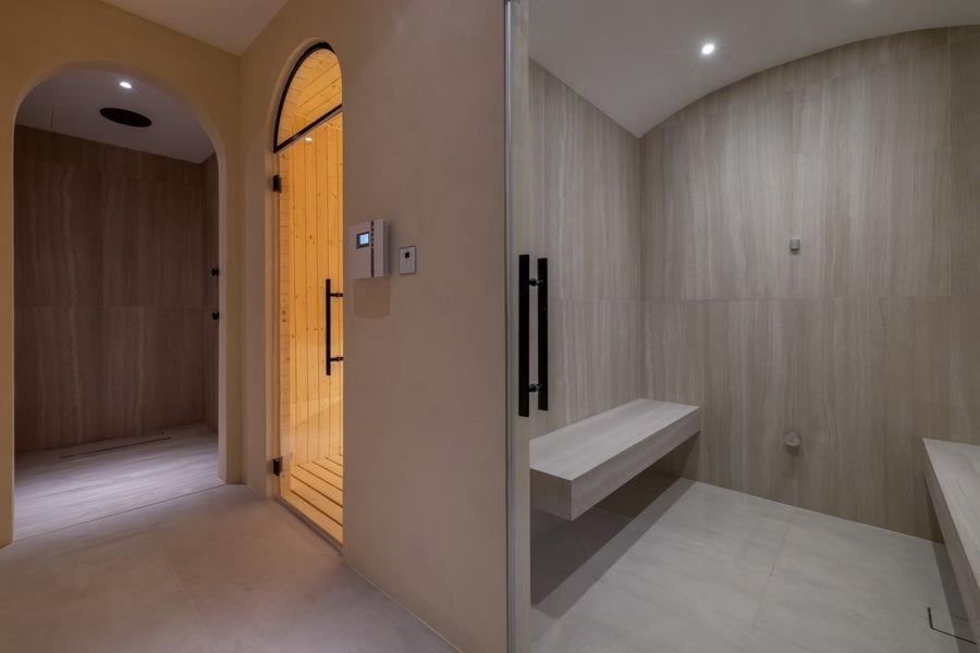 Steam room