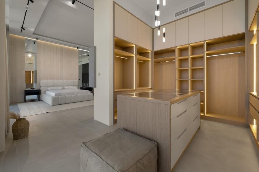 Master suite
