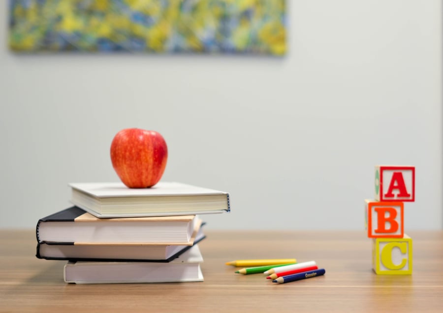Schools and nurseries Emirates hills