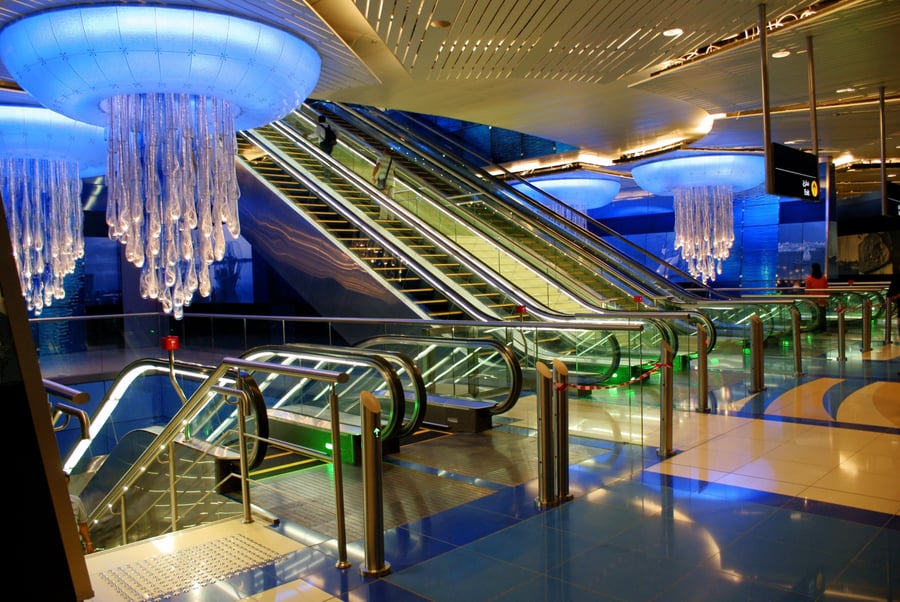 Dubai Metro Guide