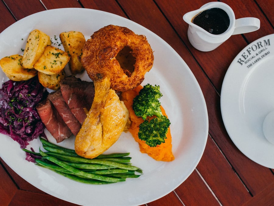 Reform Social & Grill in The Lakes