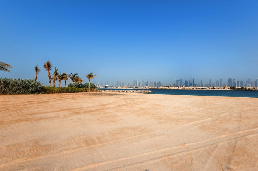 Plot in Jumeira Bay | Luxhabitat Sotheby's