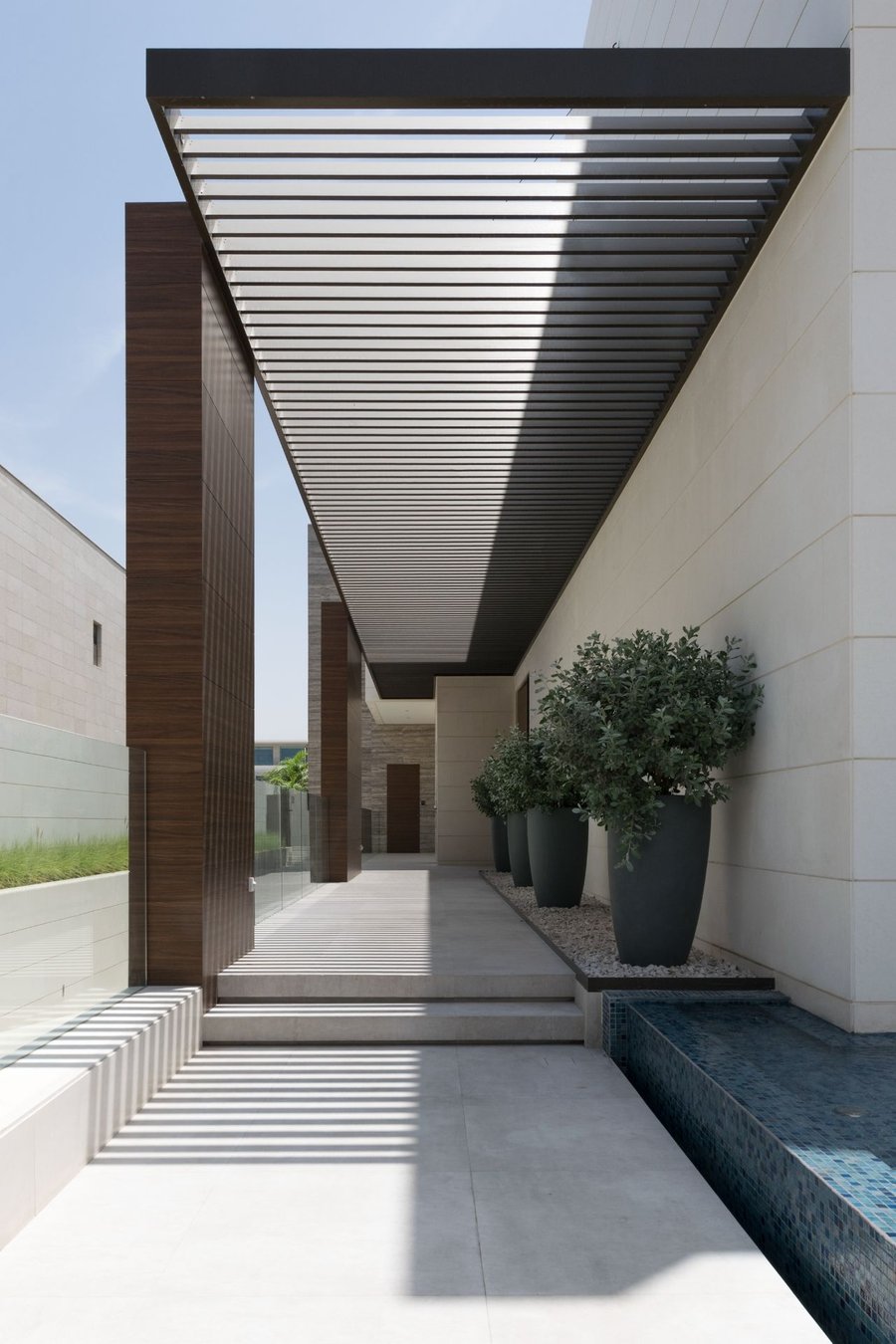 Outdoors villa LUXHABITAT 