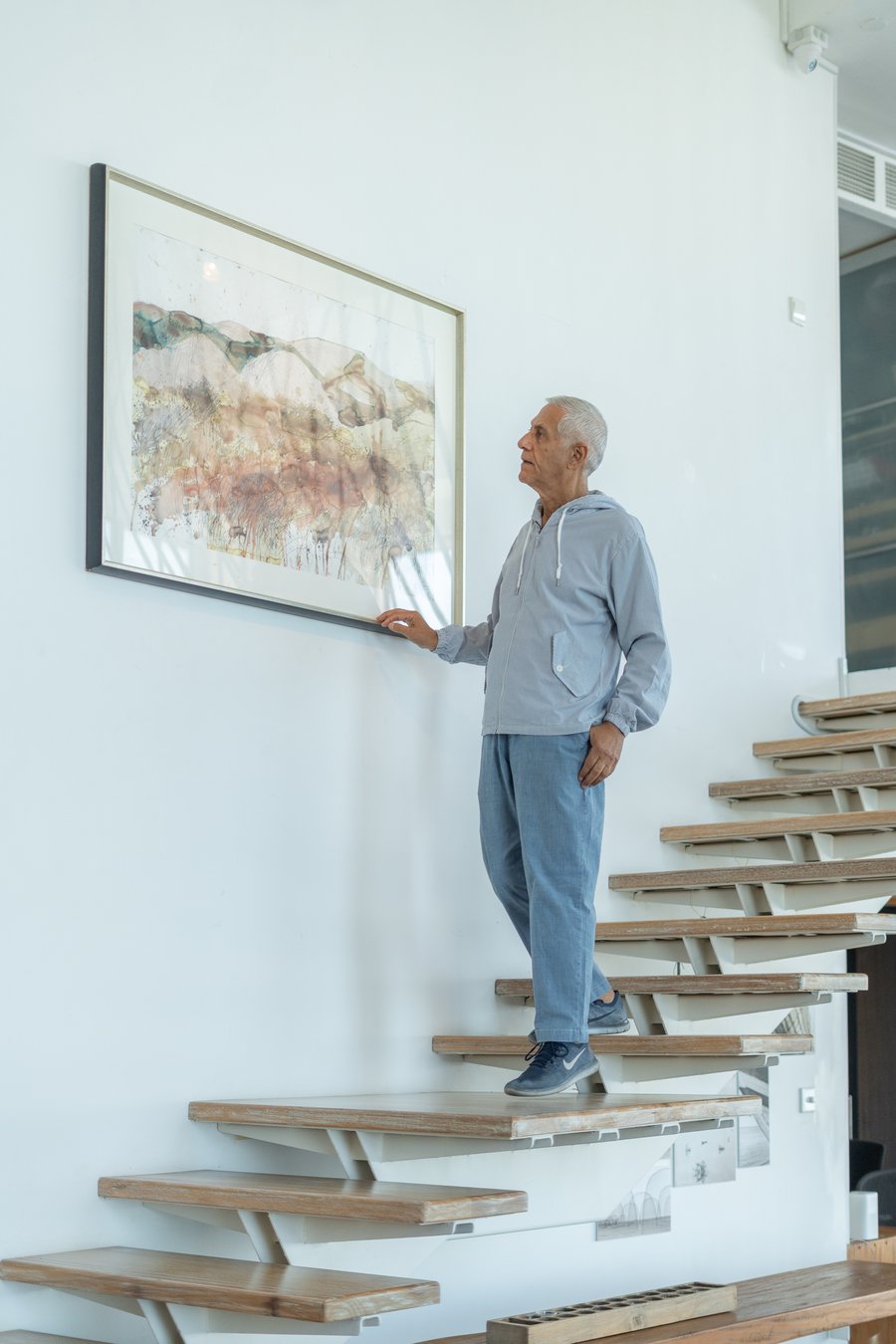 Floating staircase